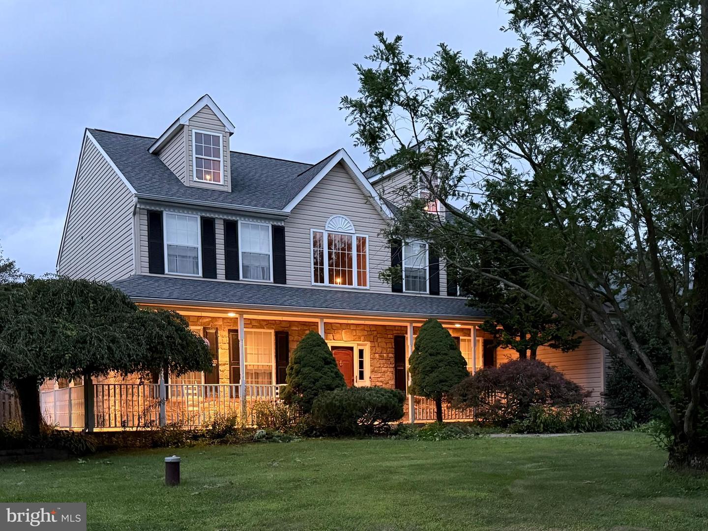 142 CLOVER LN