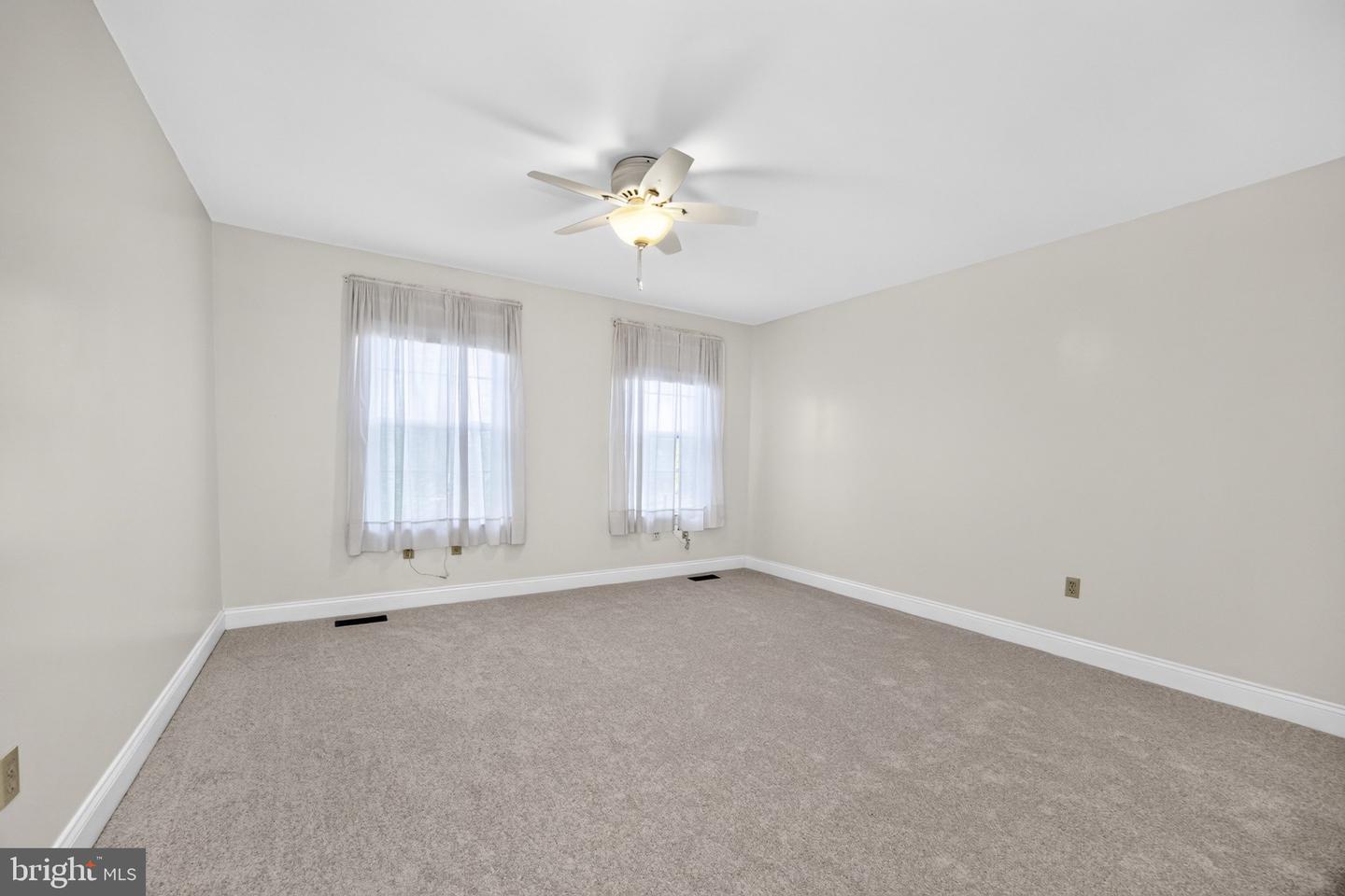 142 Clover Ln Property Photo 31
