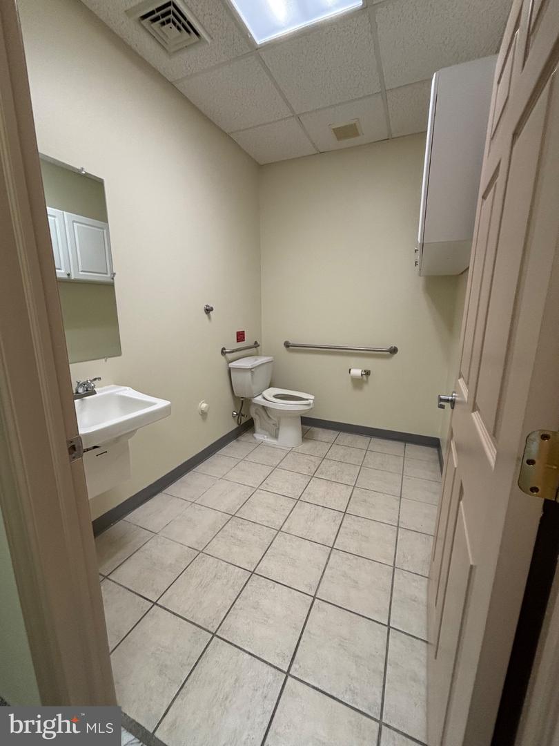 2621 N Broad St #second Floor Property Photo 6