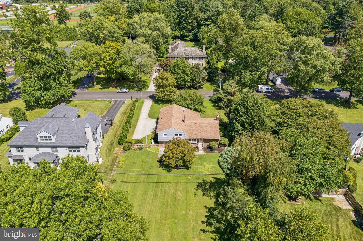 1910 Stone Ridge Ln Property Photo 42