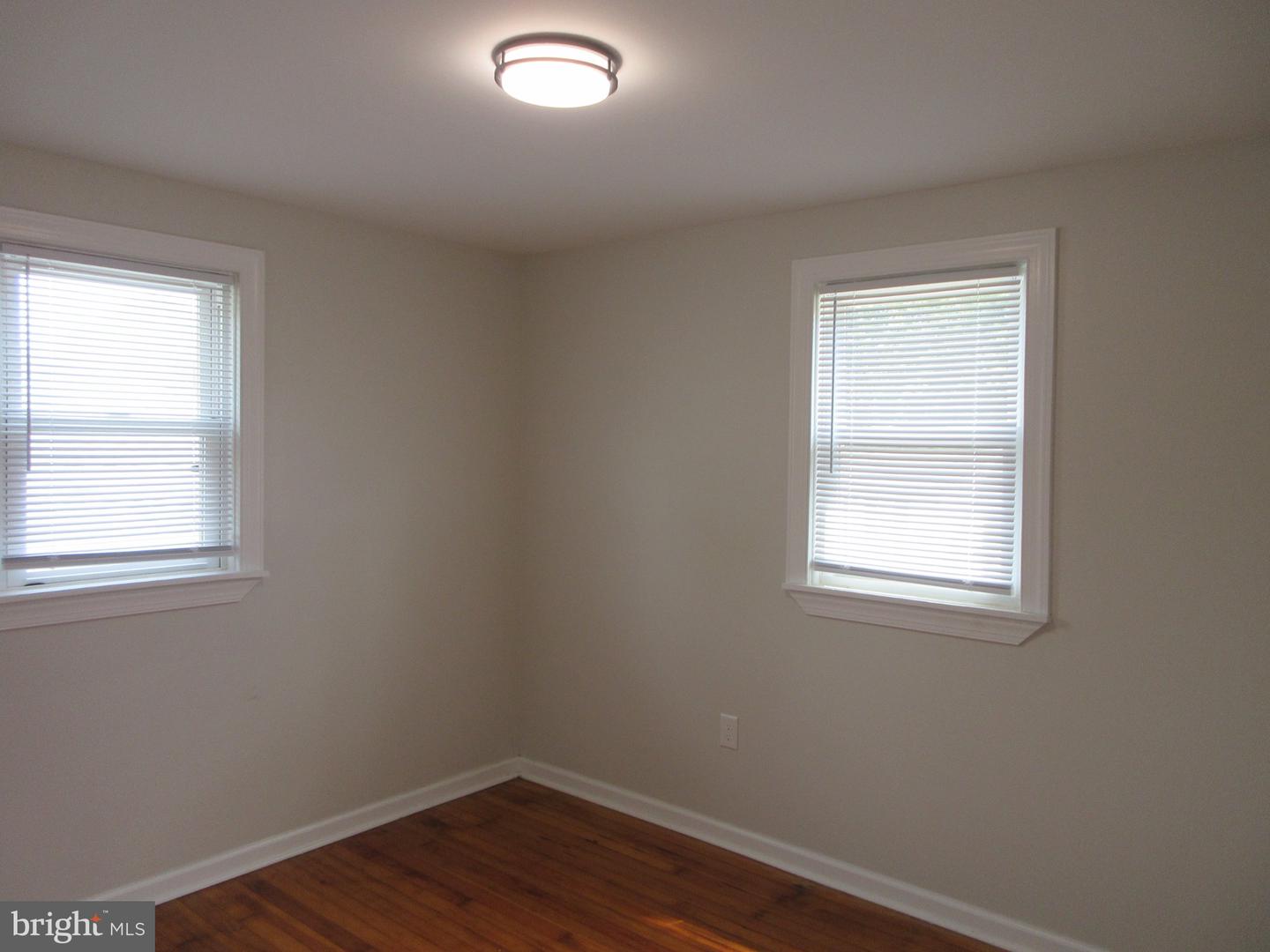 14 Franklin Ave Property Photo 12