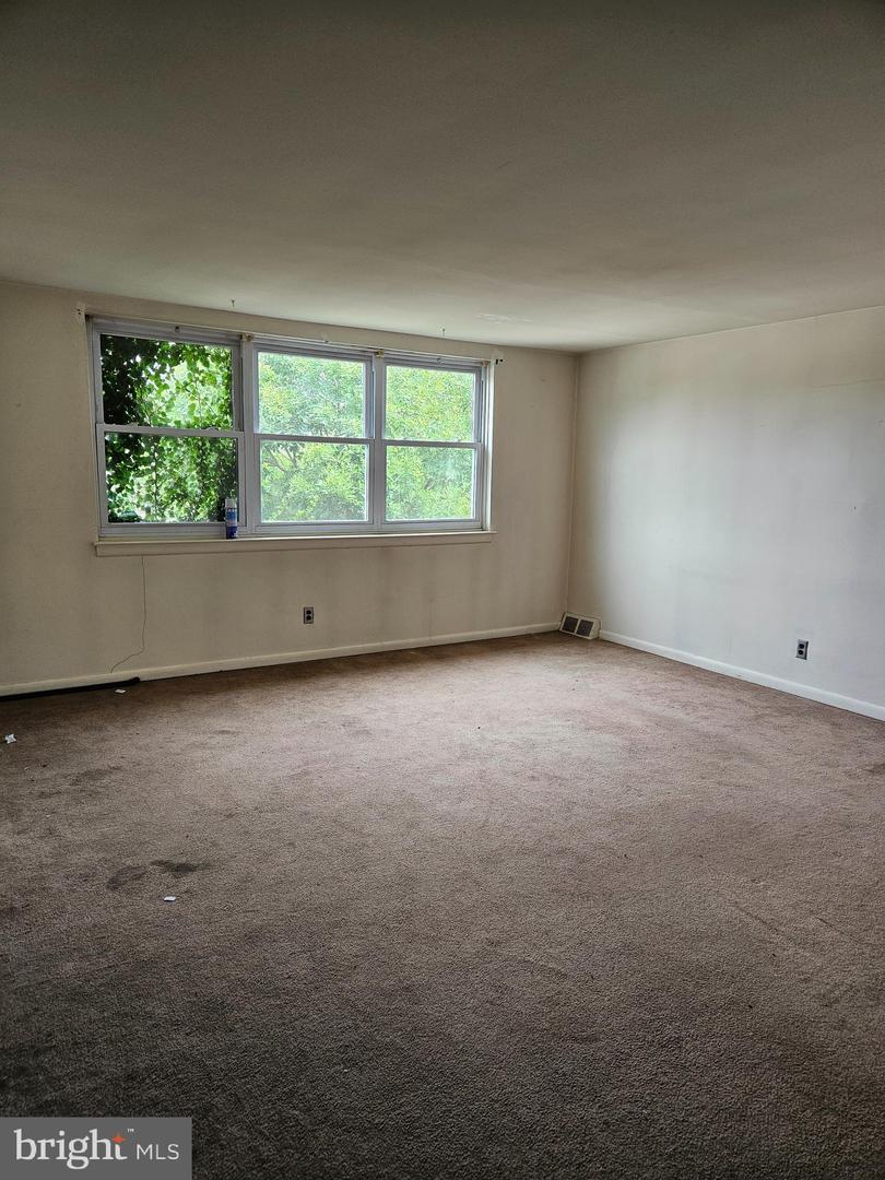 108 Clement Rd #c Property Photo 14