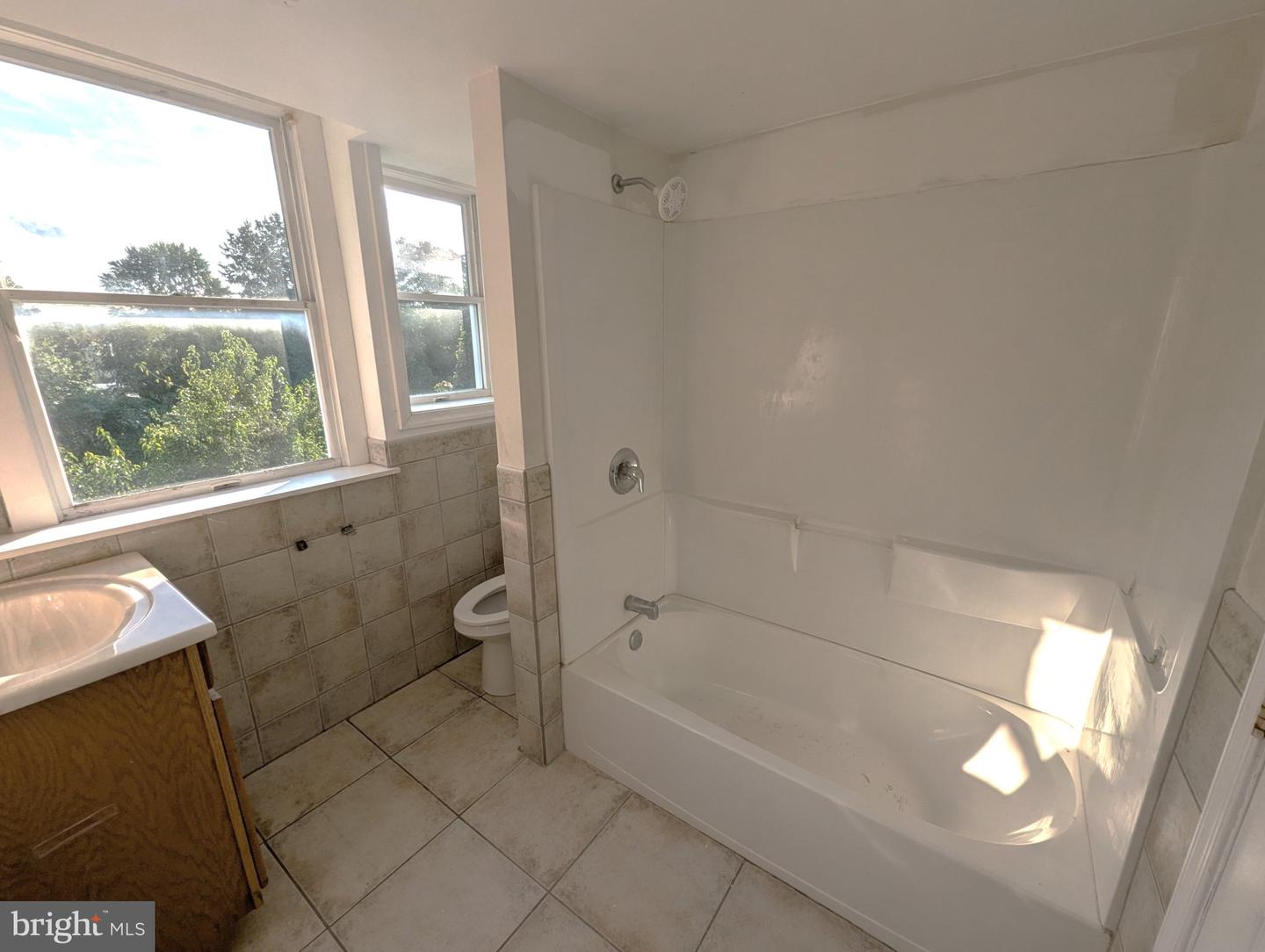 165 Moreland Ave Property Photo 7