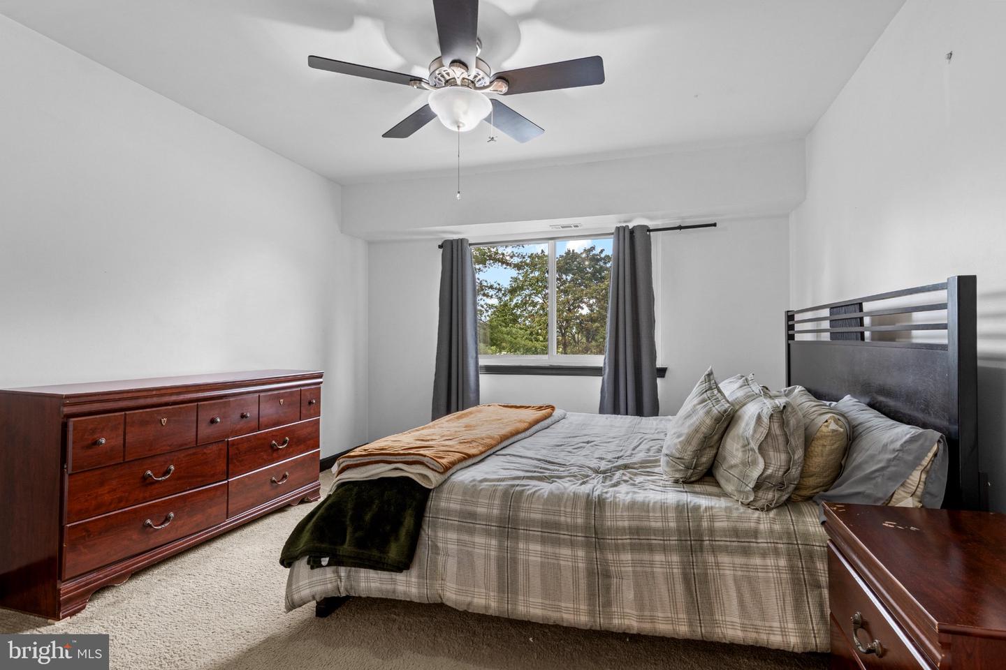 1012 Meadowview Ln #1012 Property Photo 15