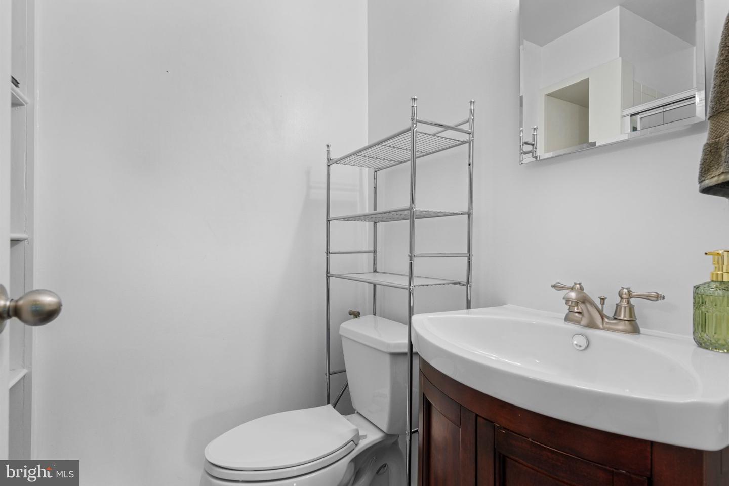 1012 Meadowview Ln #1012 Property Photo 20