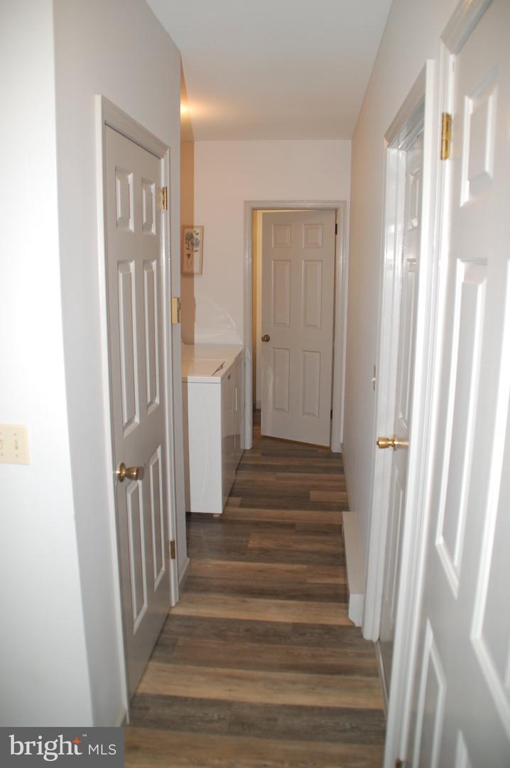 883 Kulp Rd Property Photo 12