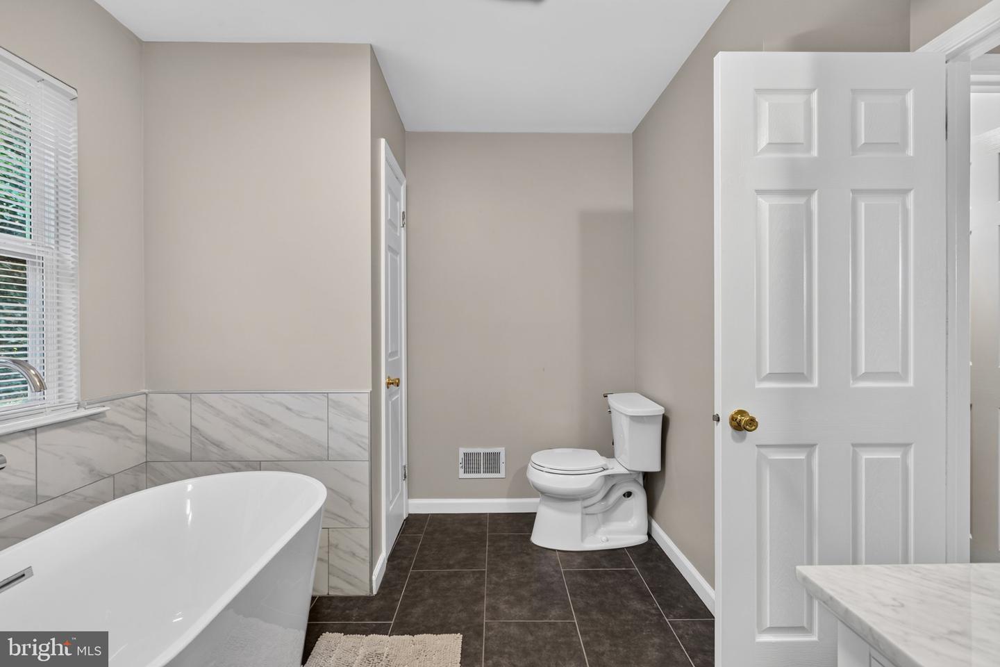 105 Summit Pl Property Photo 42