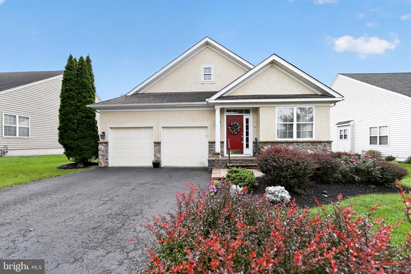 168 Masters Dr Property Photo 1