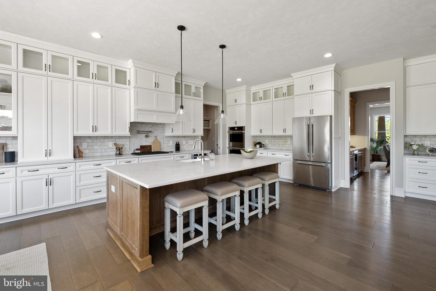375 Bronson Cir #b3d Property Photo 8