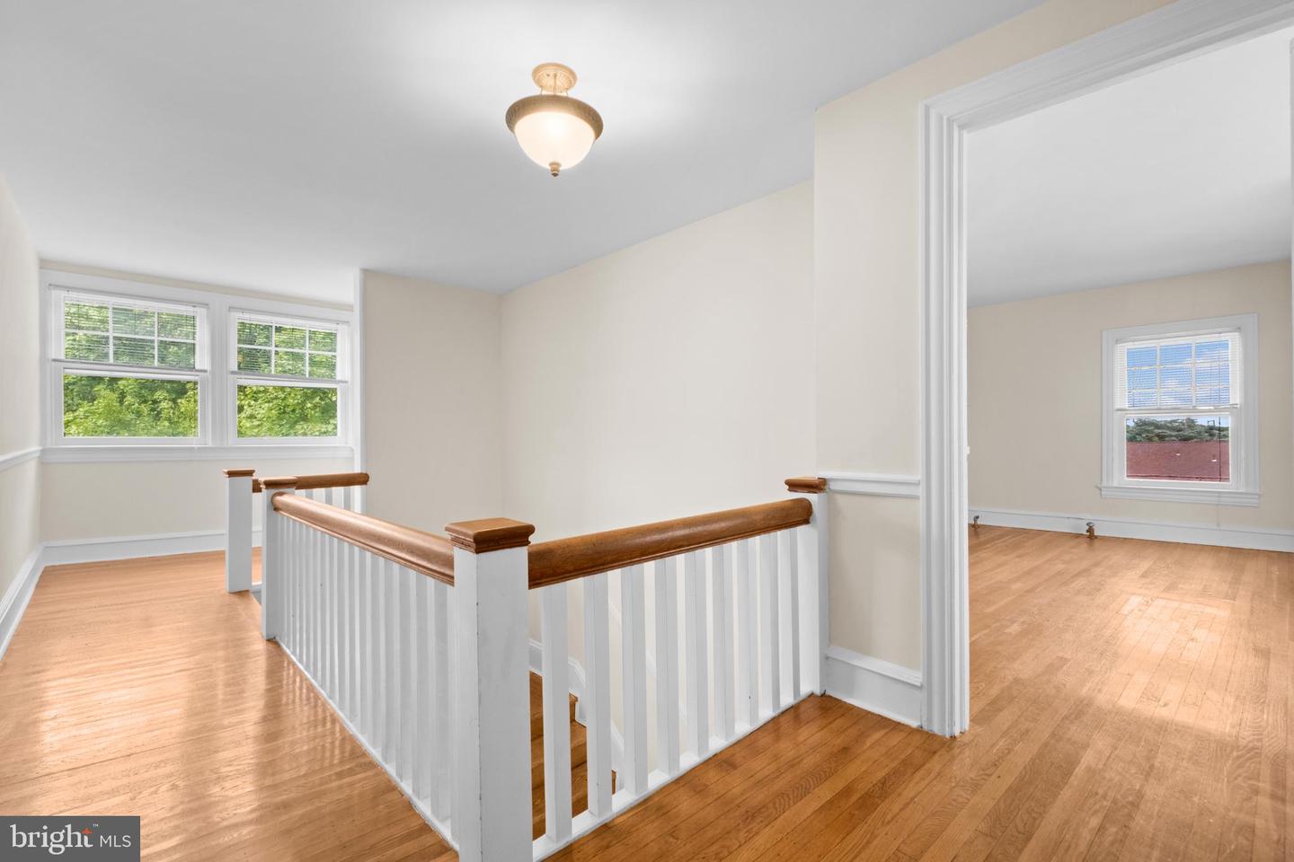 107 Montgomery Ave Property Photo 43