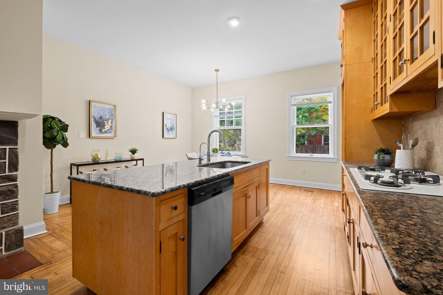 107 Montgomery Ave Property Photo 63