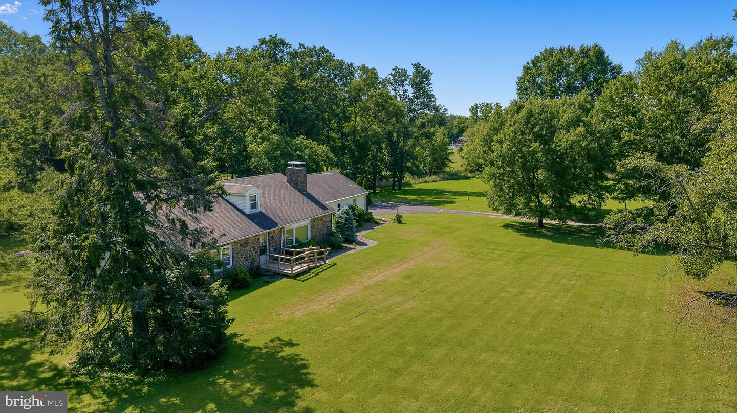 456 Collegeville Rd Property Photo 1