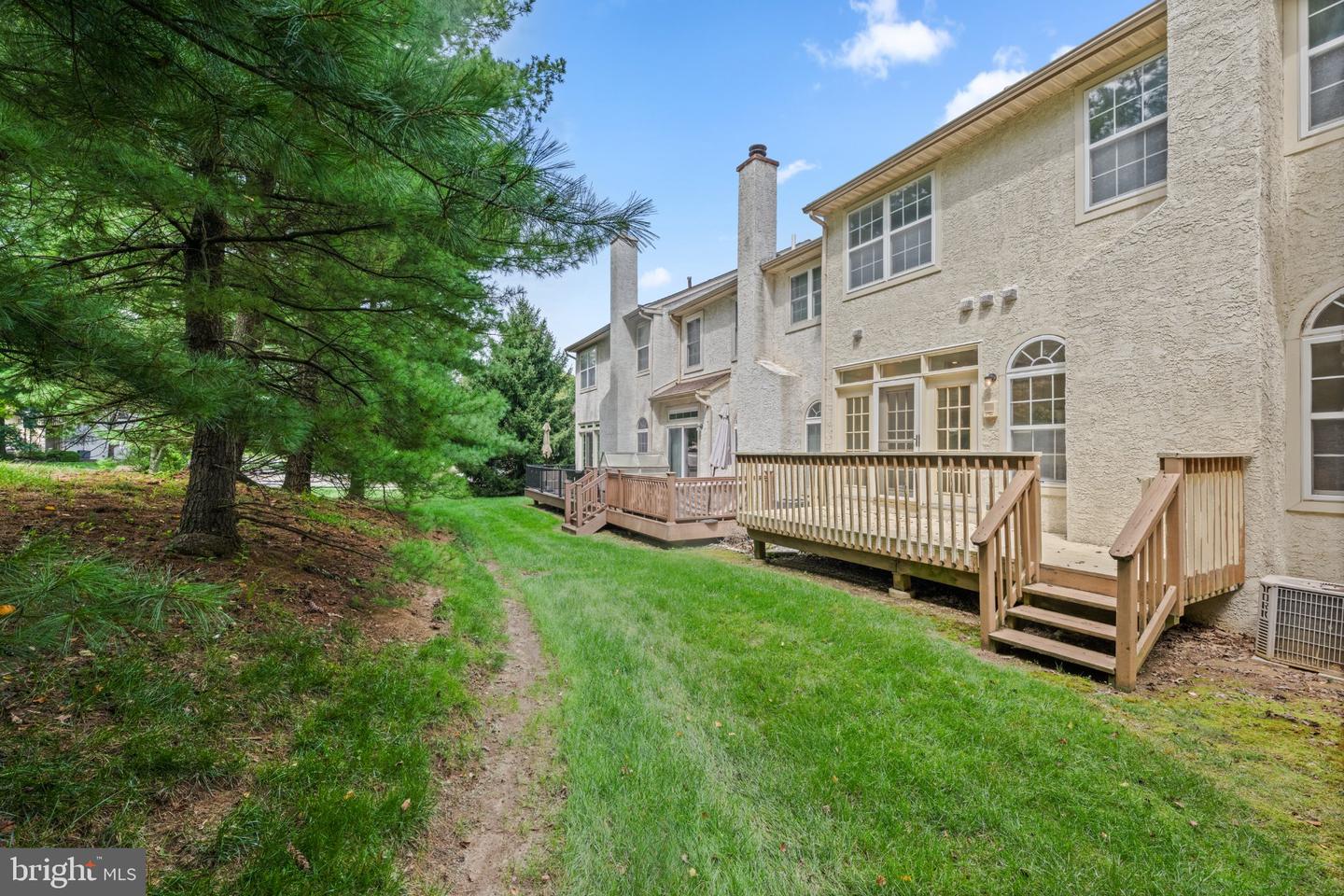 9 Plum Ct Property Photo 9