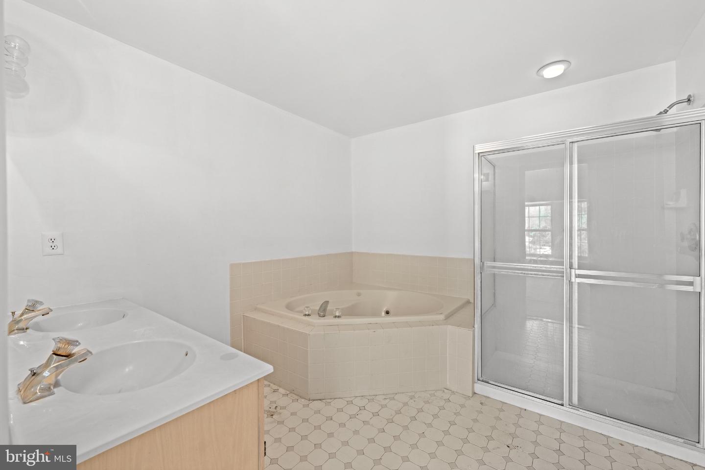 9 Plum Ct Property Photo 16