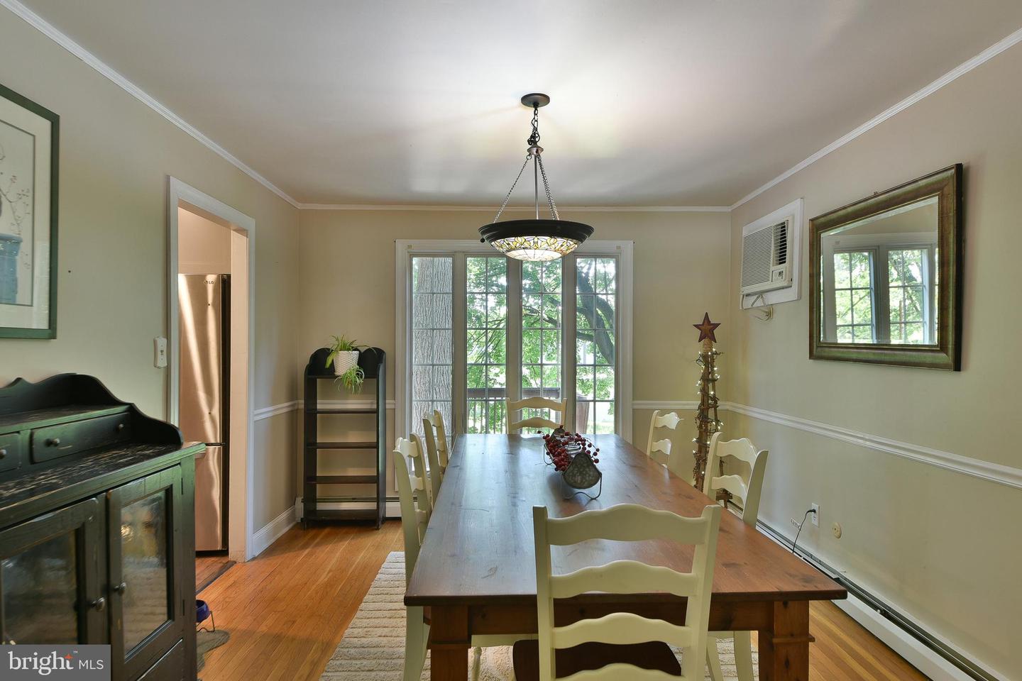 1130 Hunter Hill Dr # Property Photo 7