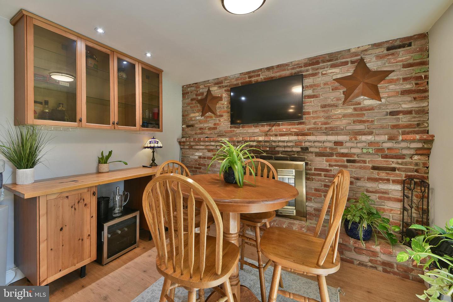 1130 Hunter Hill Dr # Property Photo 12
