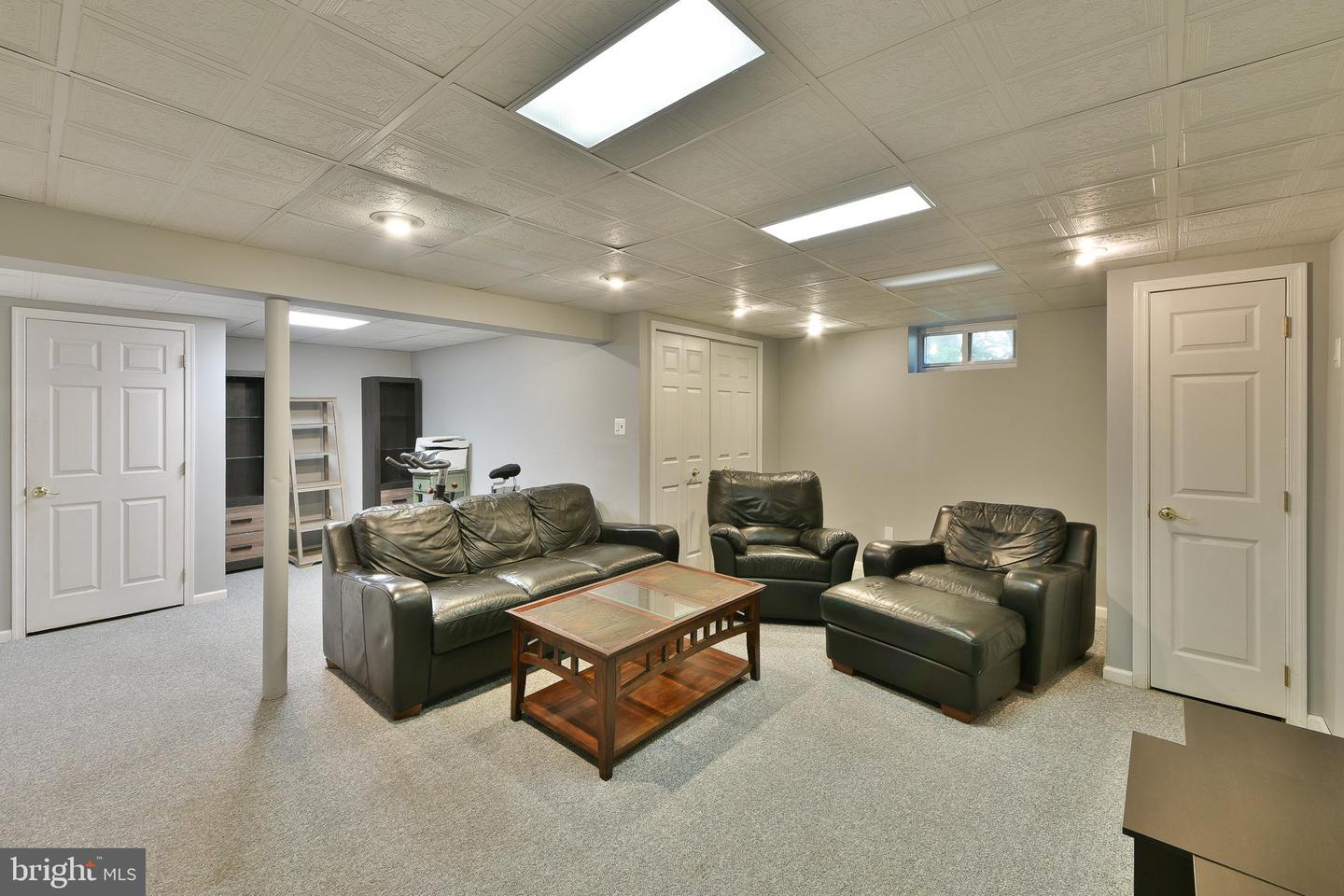 1130 Hunter Hill Dr # Property Photo 25