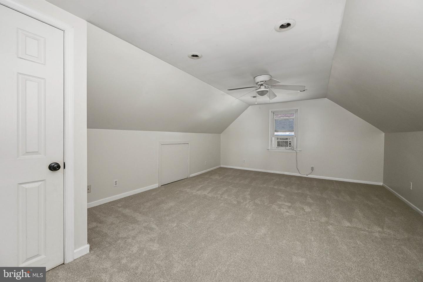 321 N Pleasantview Rd Property Photo 15