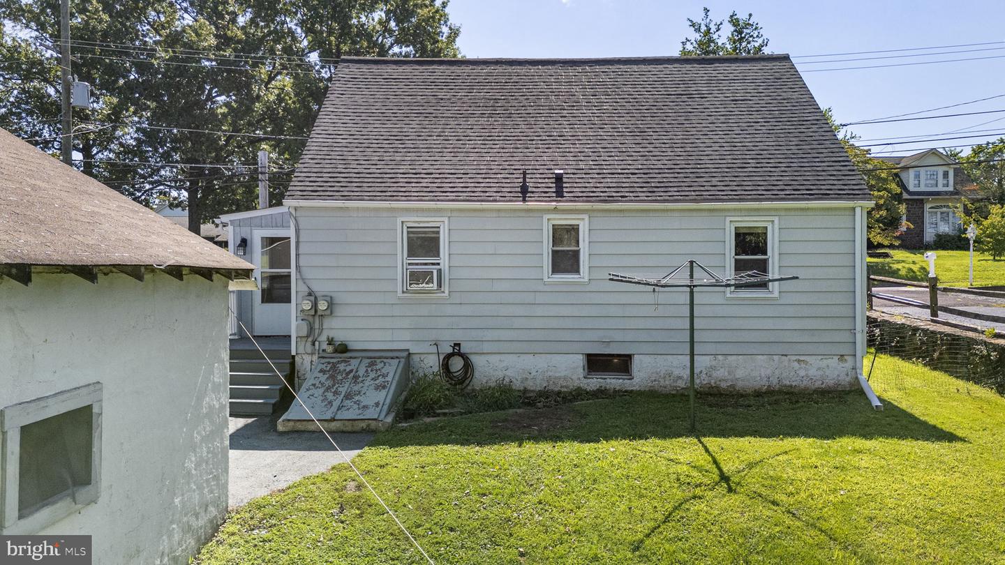 321 N Pleasantview Rd Property Photo 19