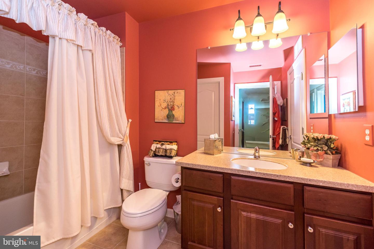 215 Goldenrod Dr Property Photo 46