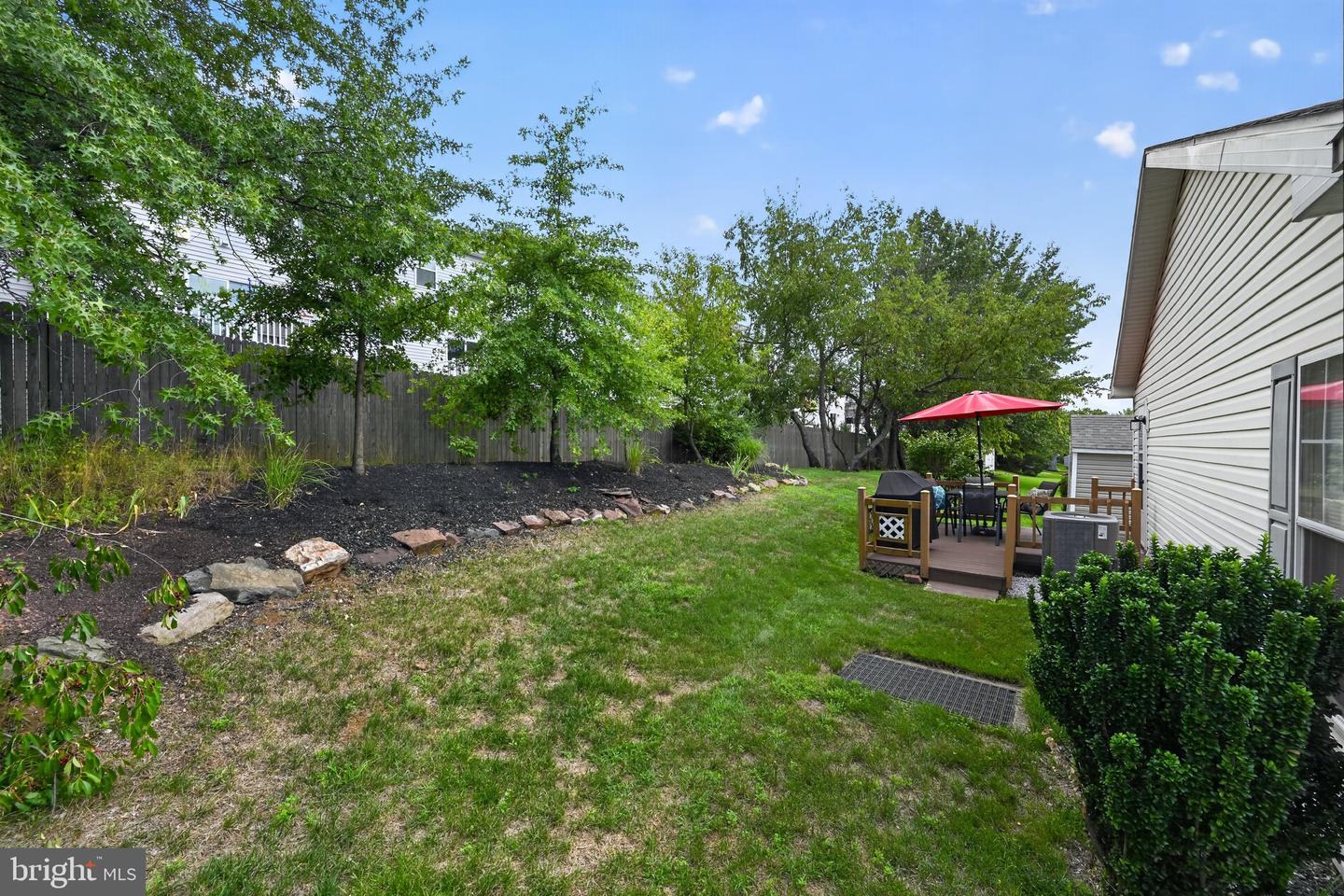 104 Dyer Ct Property Photo 25