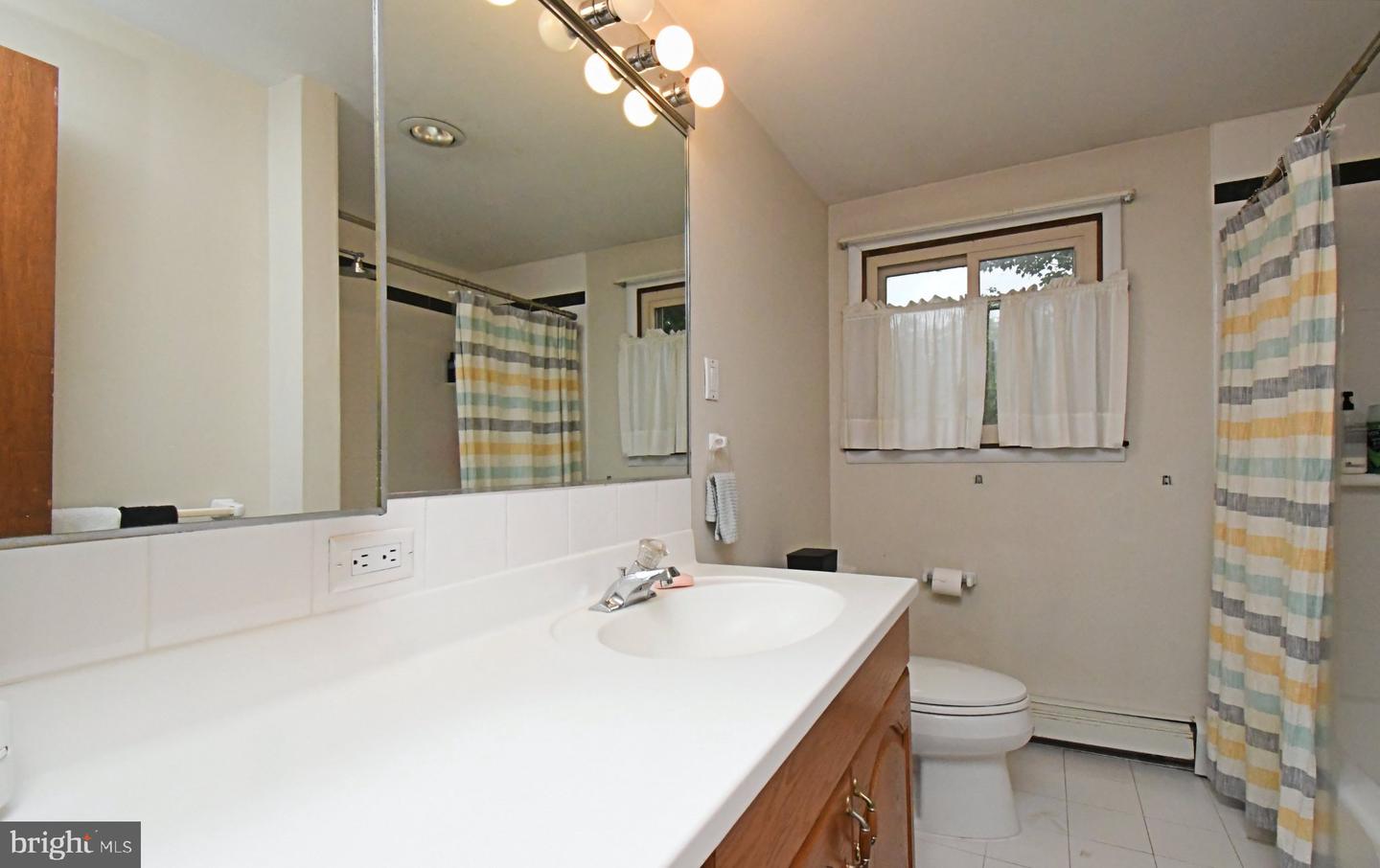 743 Champlain Dr Property Photo 30