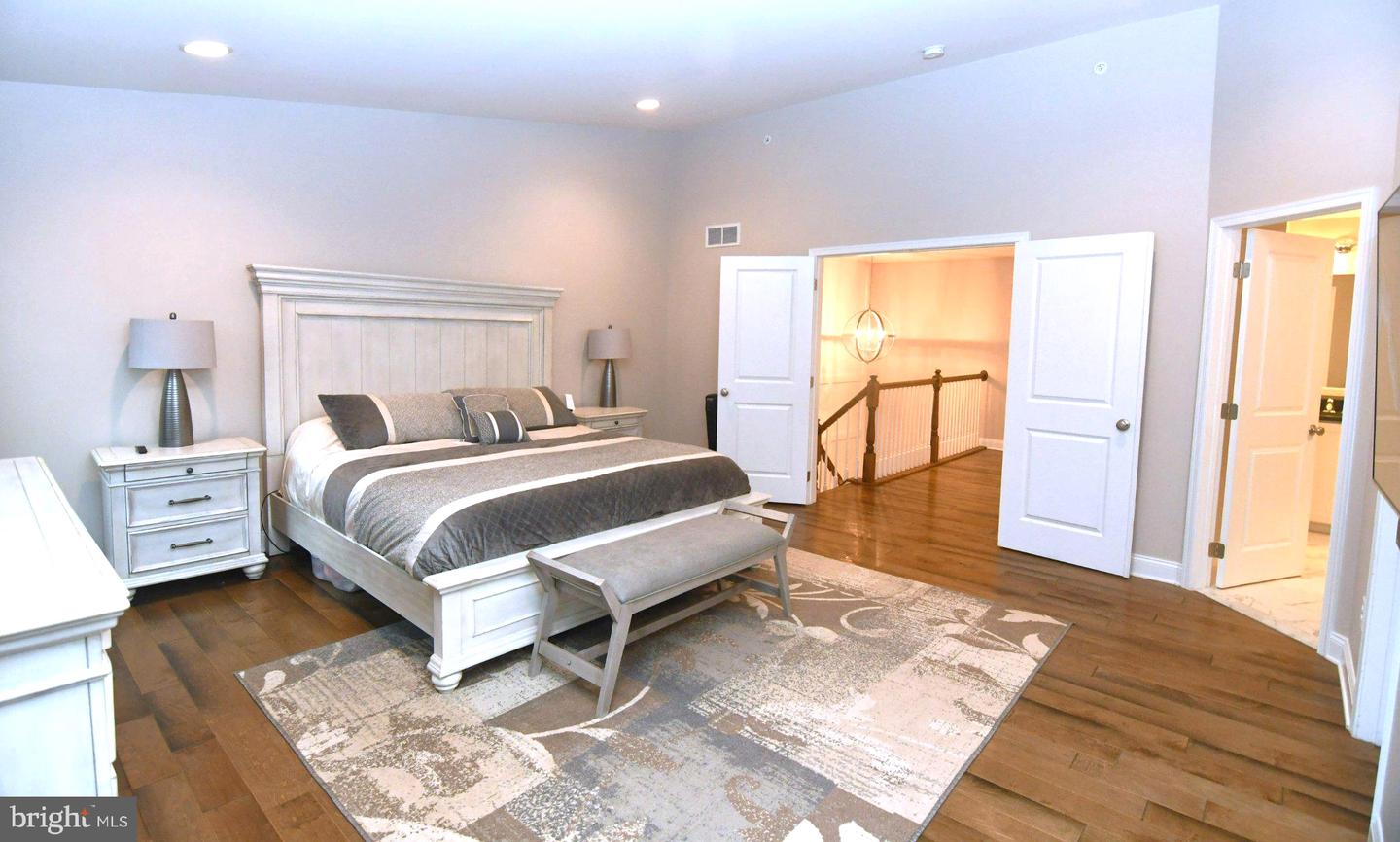 2091 Julia Dr Property Photo 22