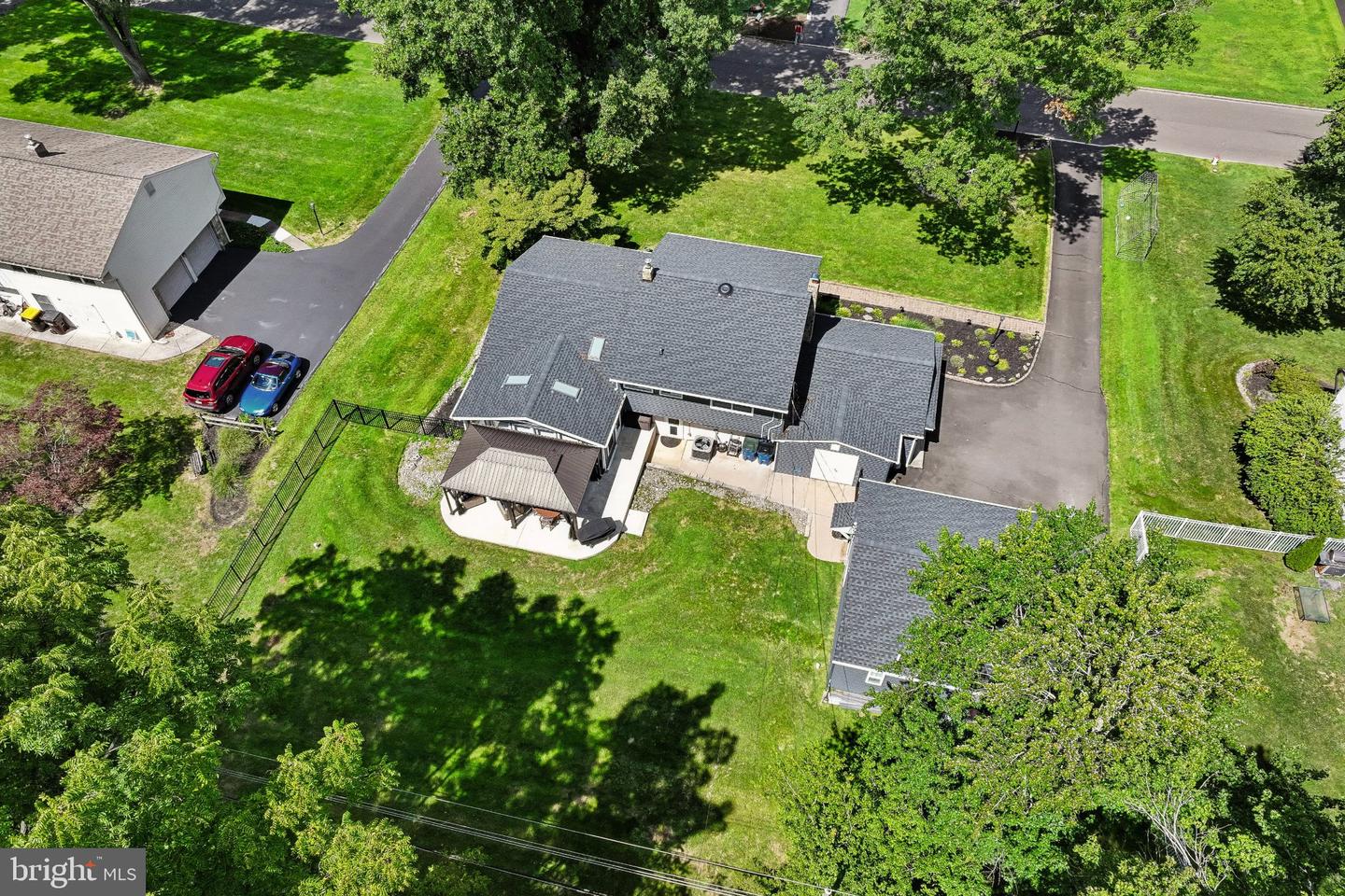 717 Lawrence Ln # Property Photo 41