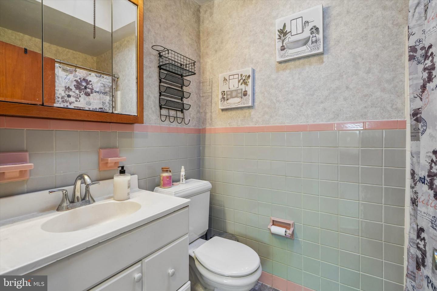 1724 Dartmouth Dr Property Photo 10