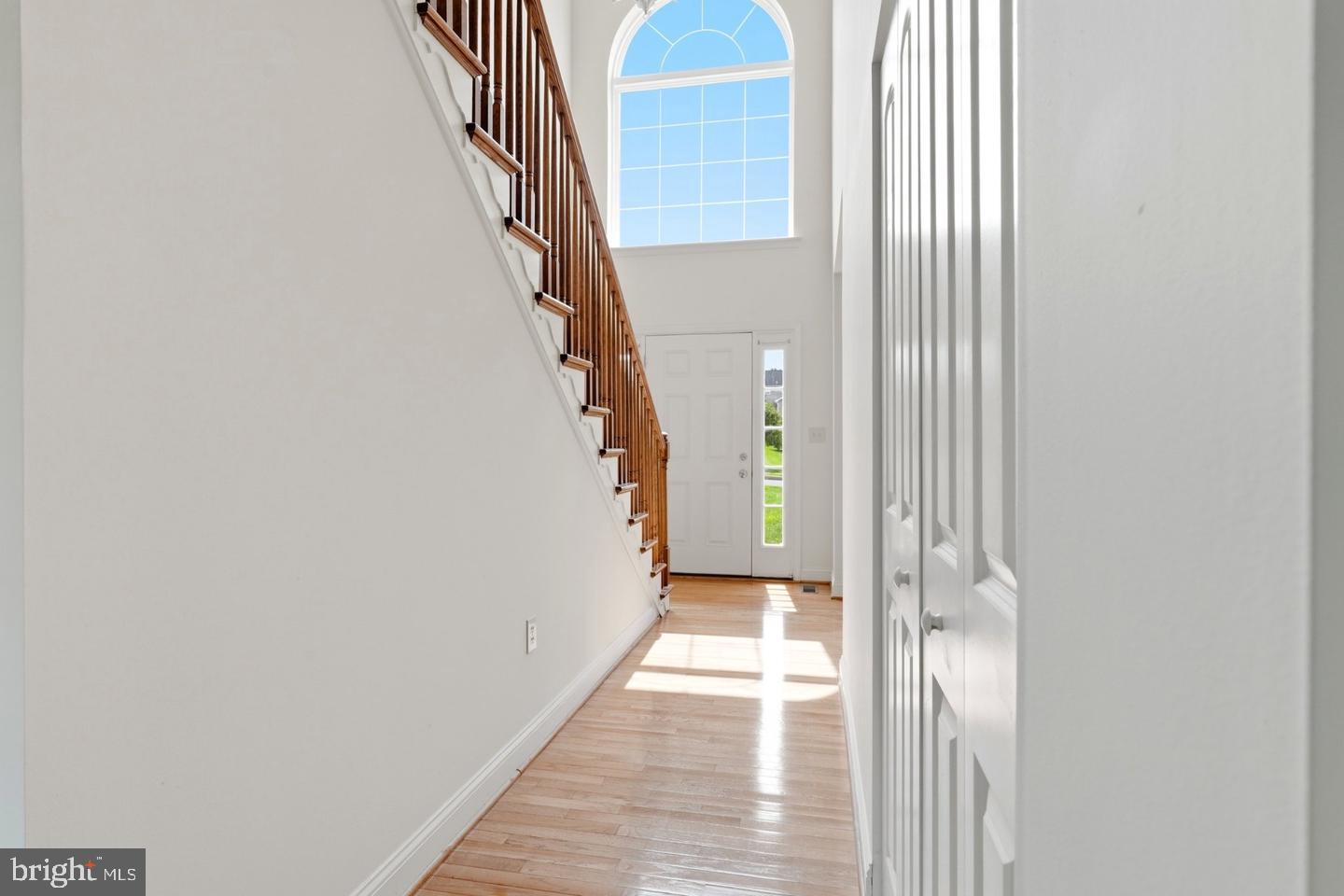 318 Elmwood Ln Property Photo 31