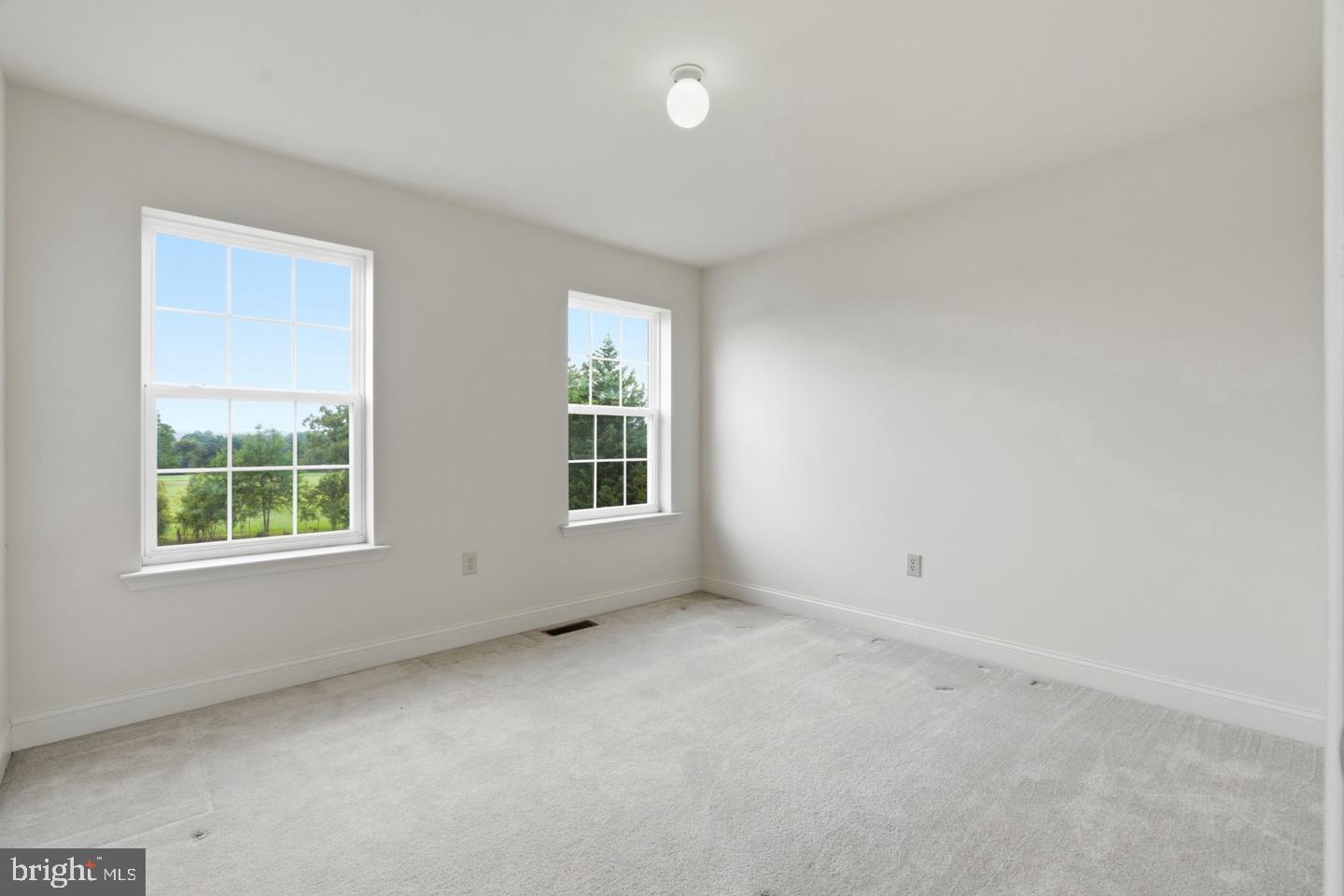 318 Elmwood Ln Property Photo 64