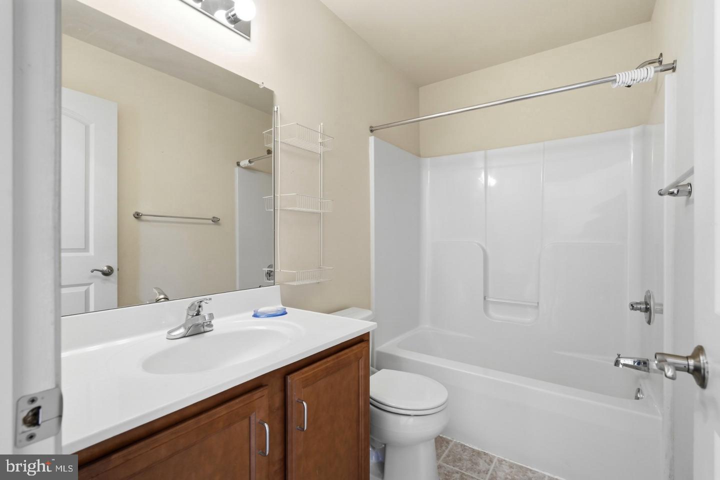 318 Elmwood Ln Property Photo 66