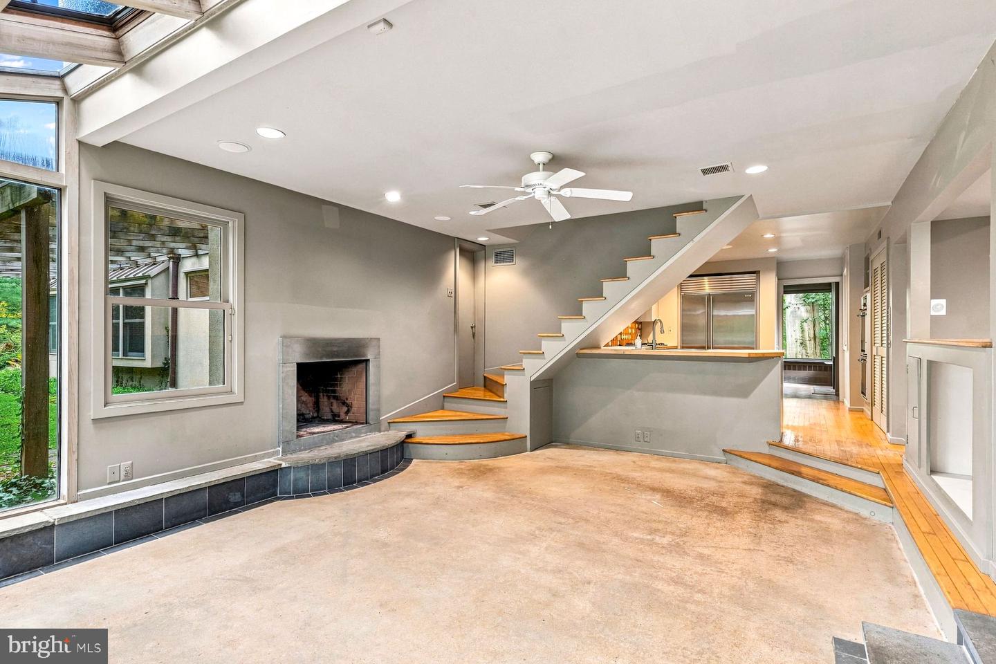 815 Black Rock Rd Property Photo 17