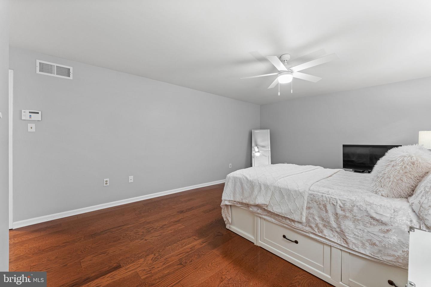 PAMC2192766 Property Photo 23