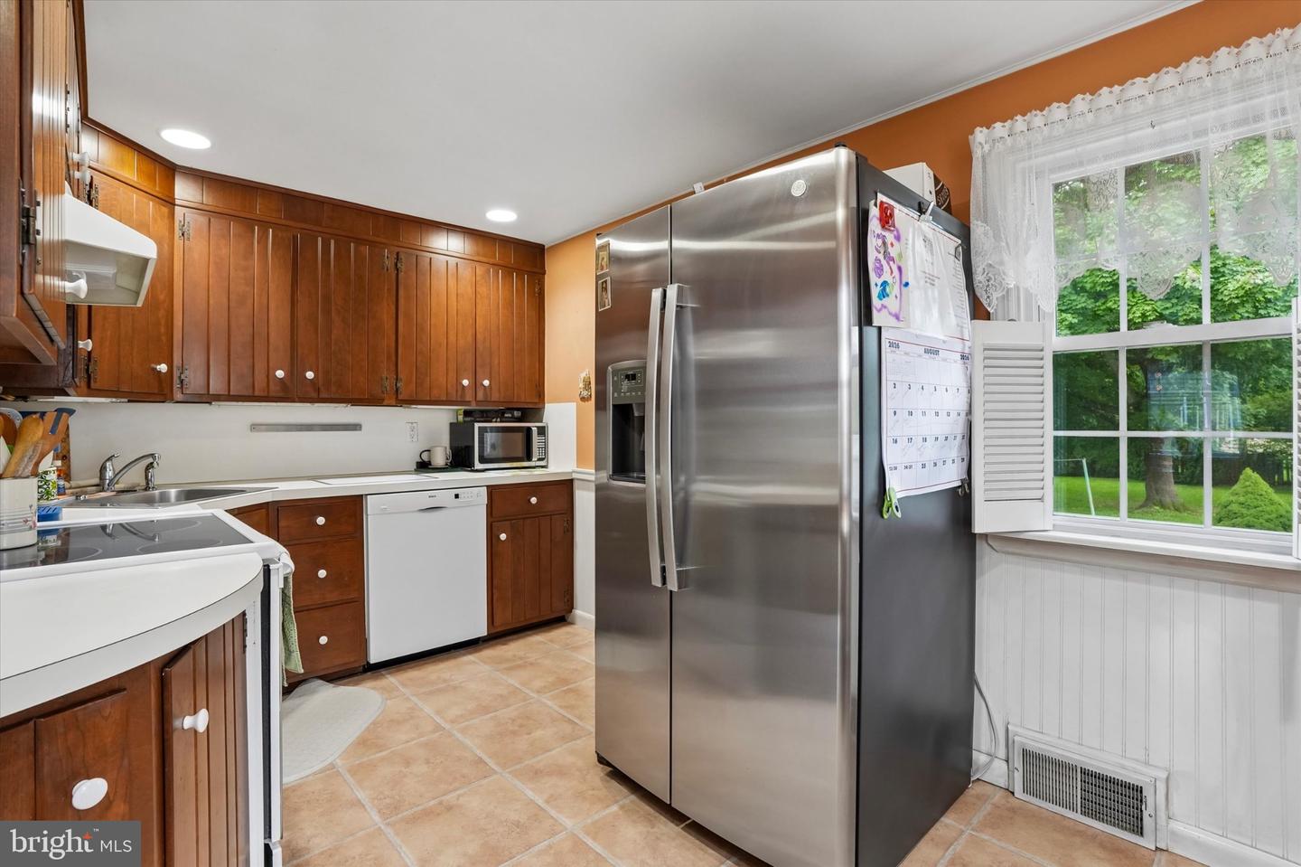 23 Norwyn Rd # Property Photo 8