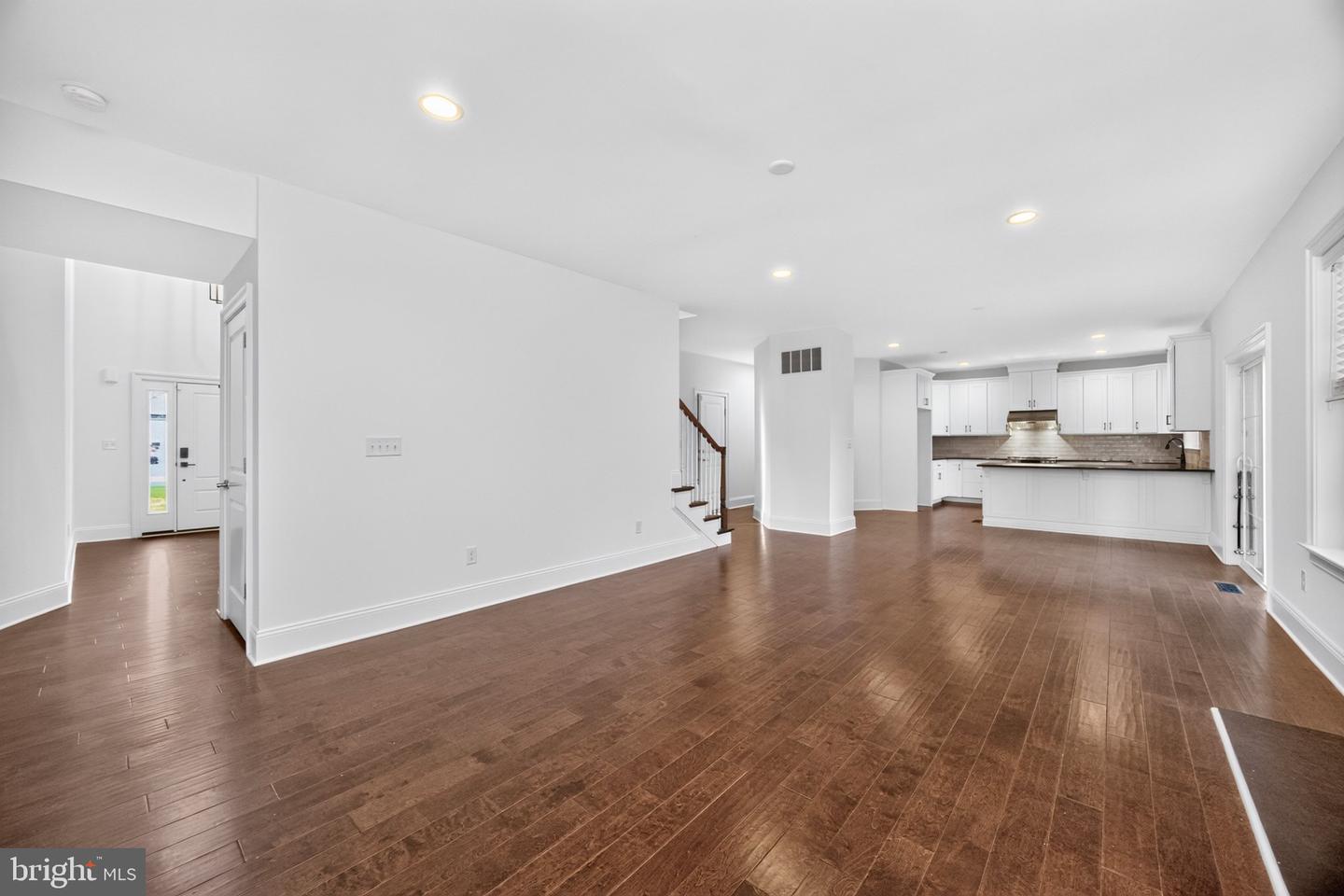 99 Caroline Dr Property Photo 17