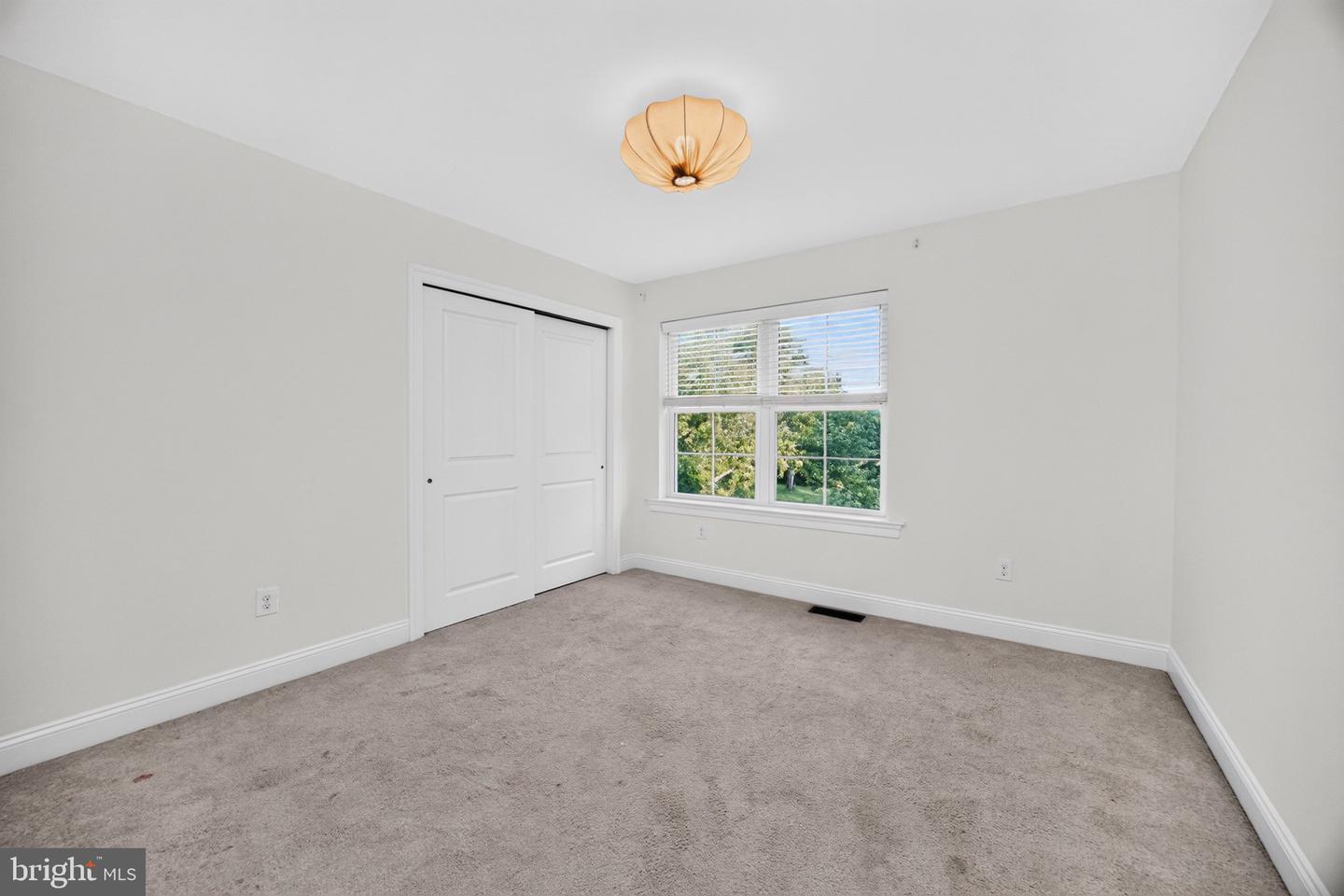 99 Caroline Dr Property Photo 28