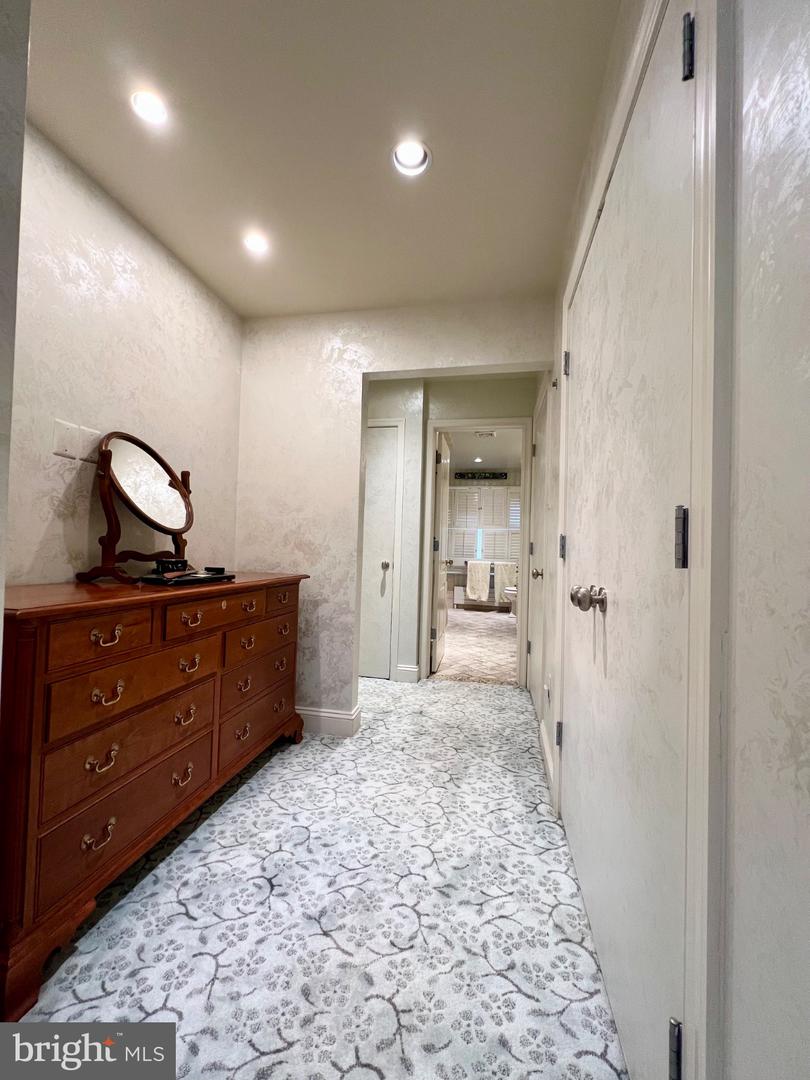 1785 Oak Hill Dr Property Photo 36