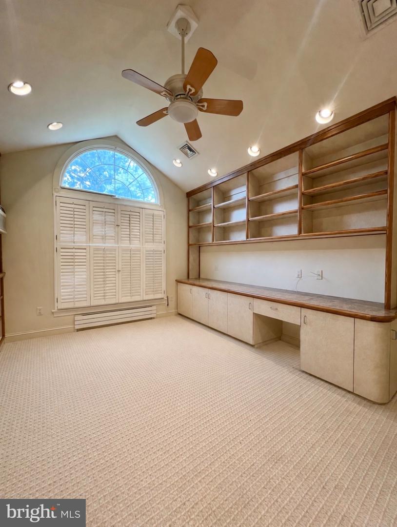 1785 Oak Hill Dr Property Photo 42