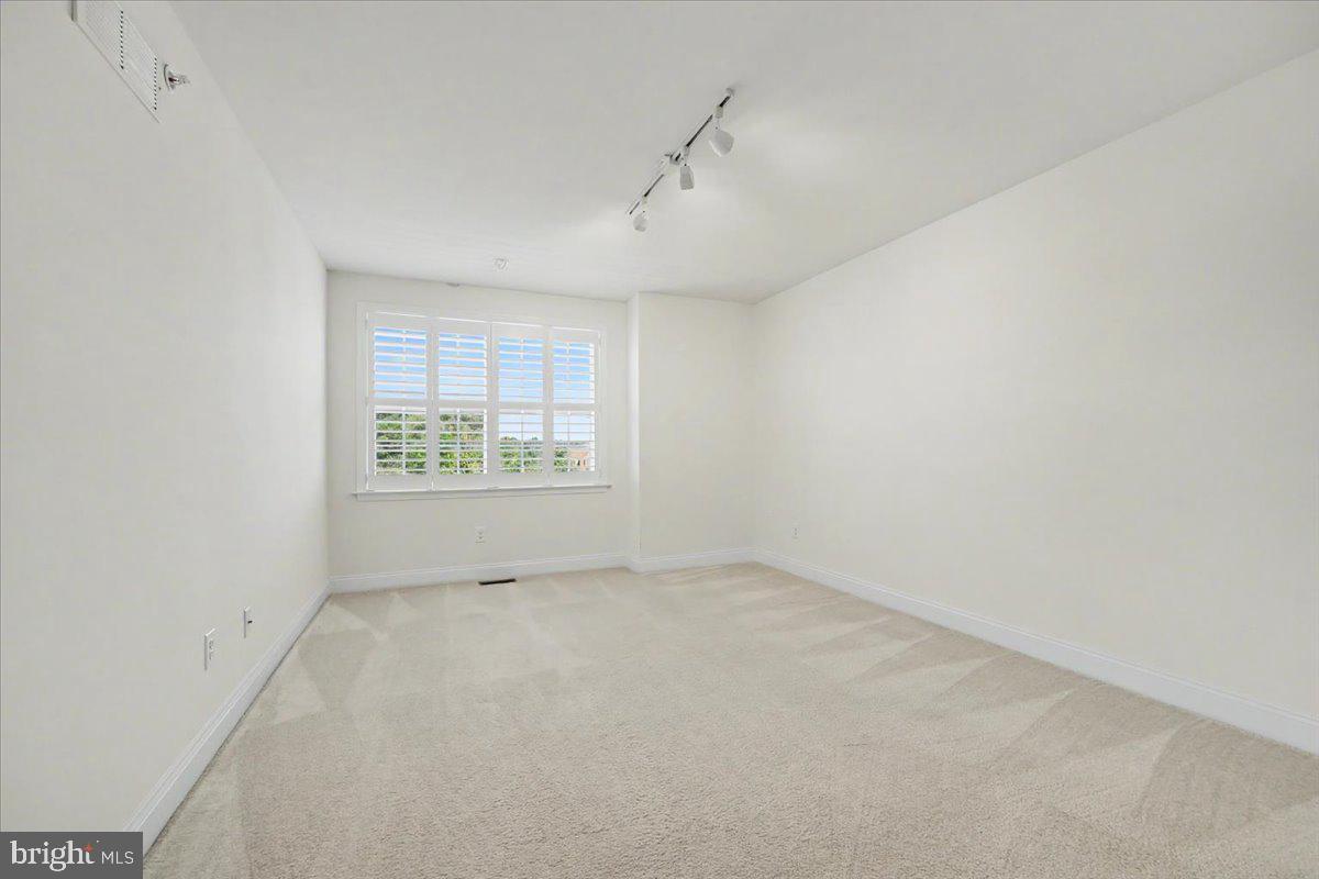 117 Iron Hill Way Property Photo 39