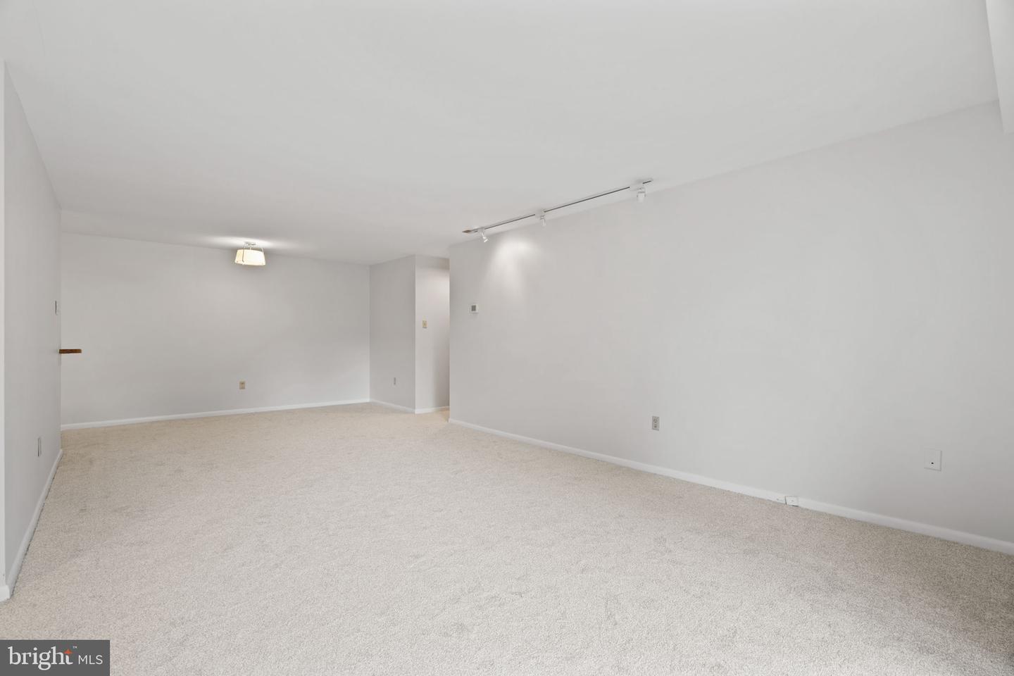 1637 Oakwood Dr #condo 215 Property Photo 15