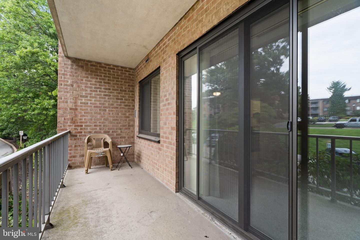 1637 Oakwood Dr #condo 215 Property Photo 18