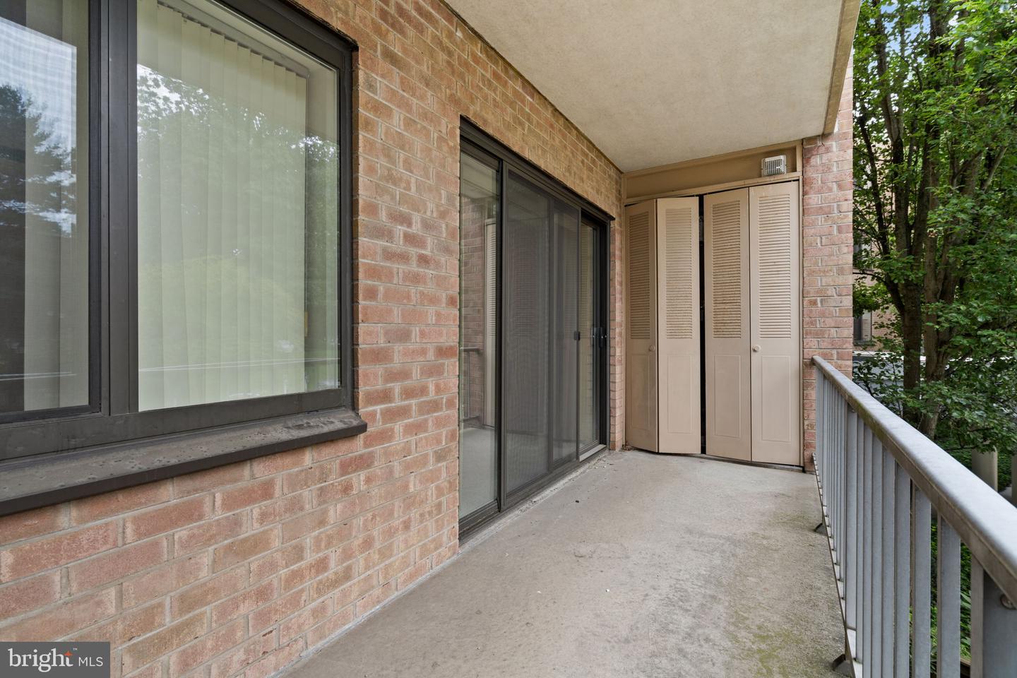 1637 Oakwood Dr #condo 215 Property Photo 19