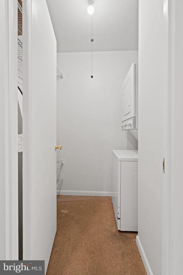 1637 Oakwood Dr #condo 215 Property Photo 22
