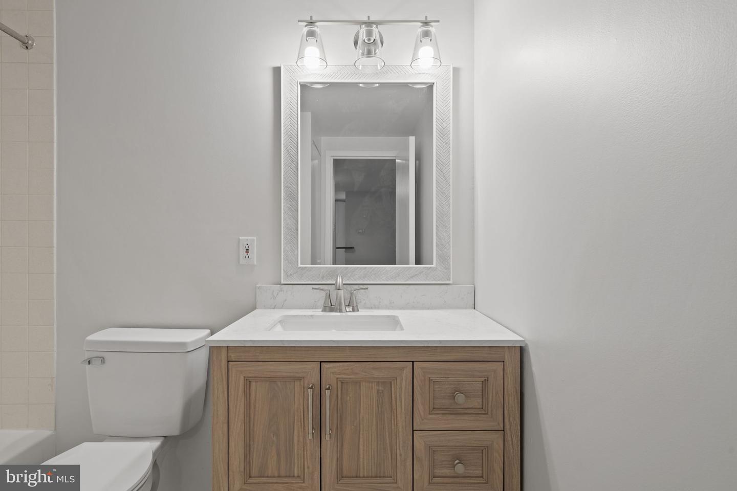 1637 Oakwood Dr #condo 215 Property Photo 24