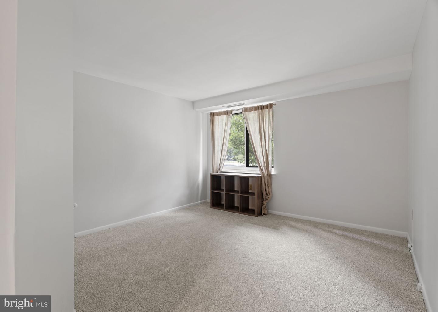 1637 Oakwood Dr #condo 215 Property Photo 28