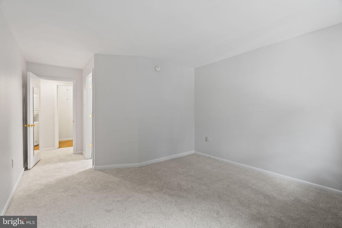 1637 Oakwood Dr #condo 215 Property Photo 29