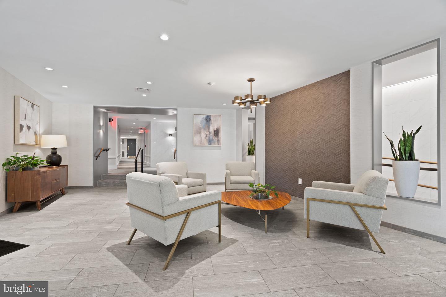 1637 Oakwood Dr #condo 215 Property Photo 33