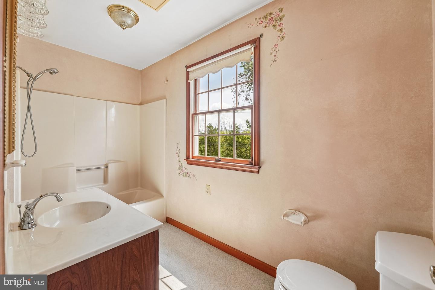 857 Heimbach Rd Property Photo 44