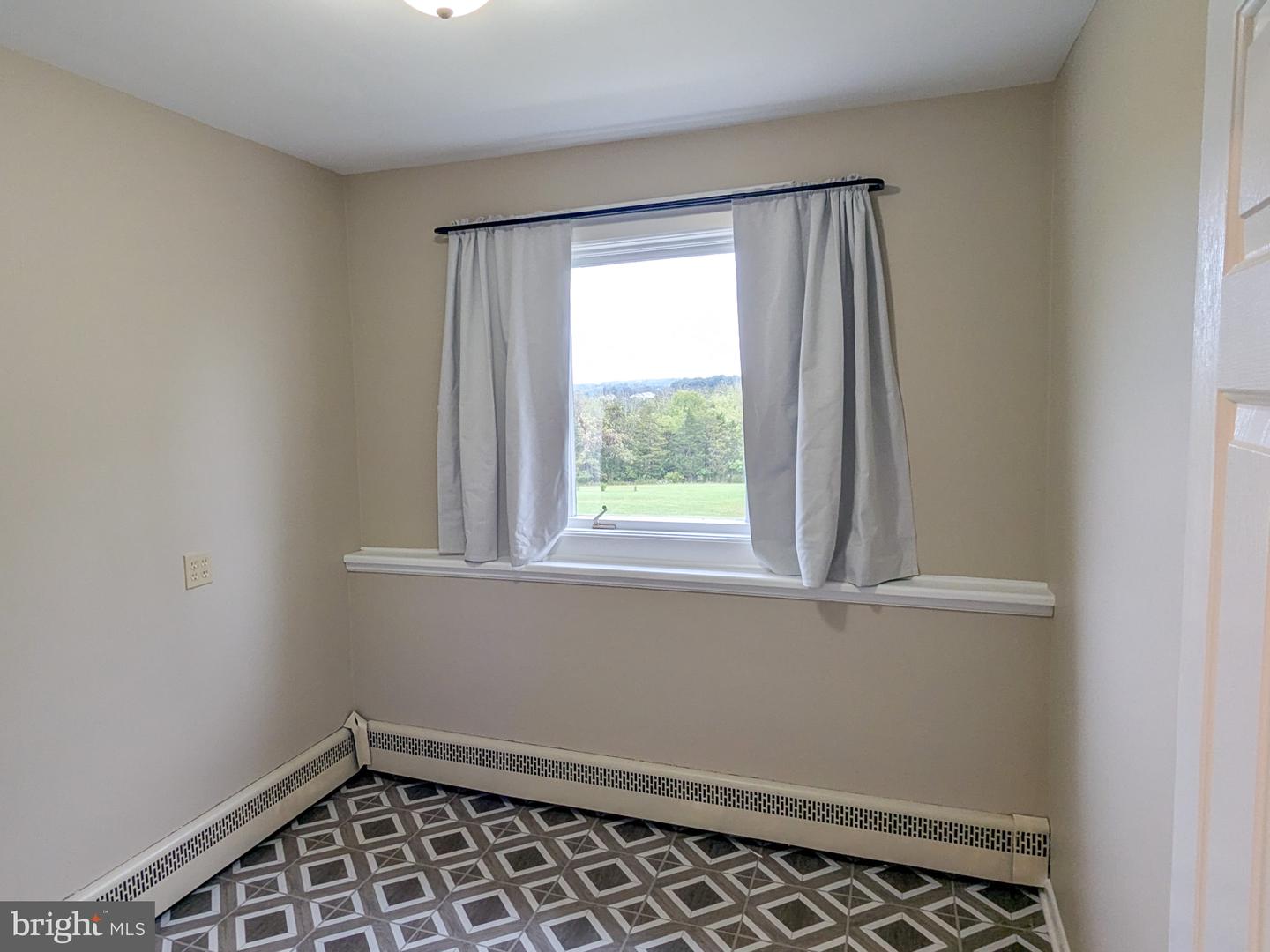 1088 Graber Rd Property Photo 33